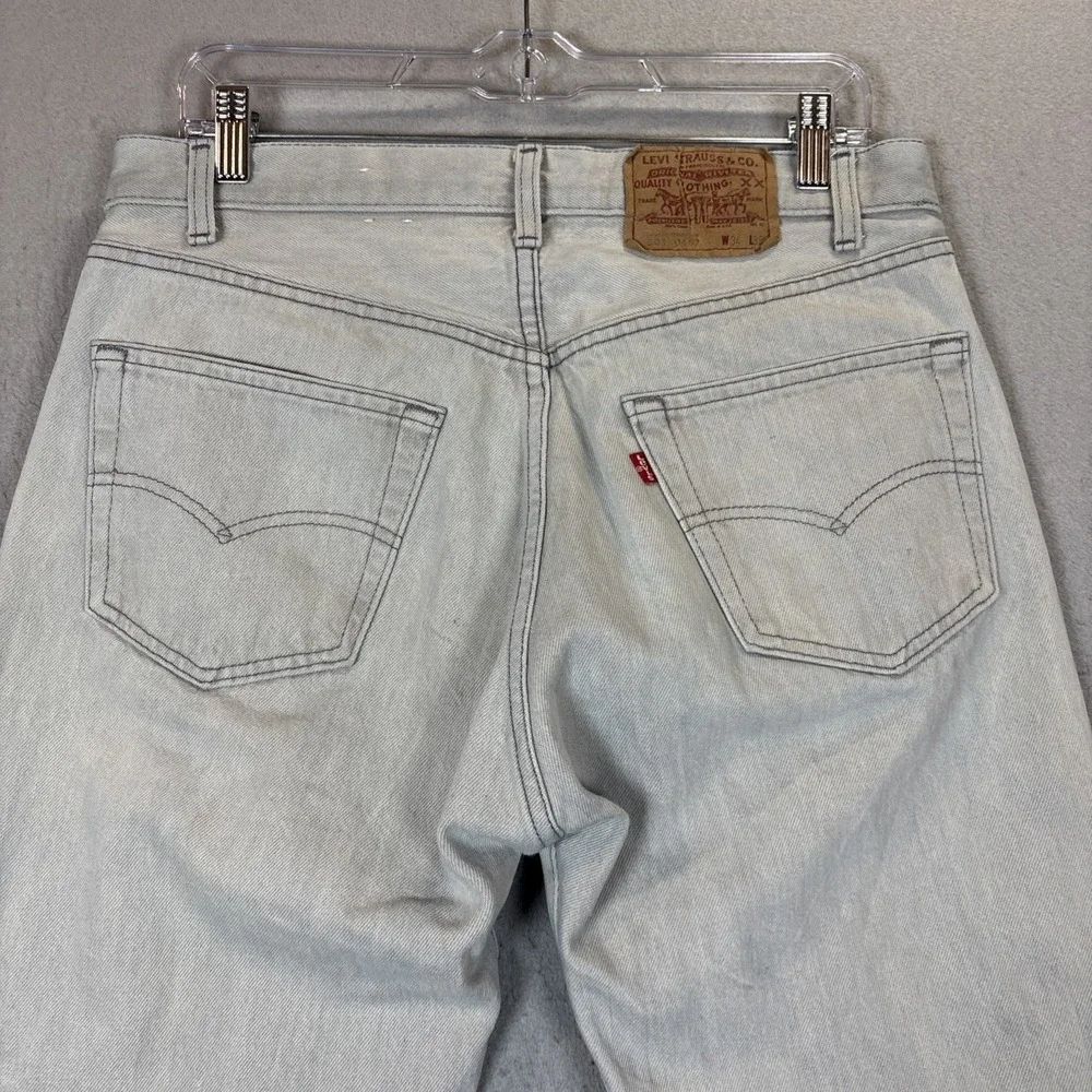 Vintage Levis 501 Jeans Mens Gray Straight Button Fly Made USA 32x29 (Tag 34x36)